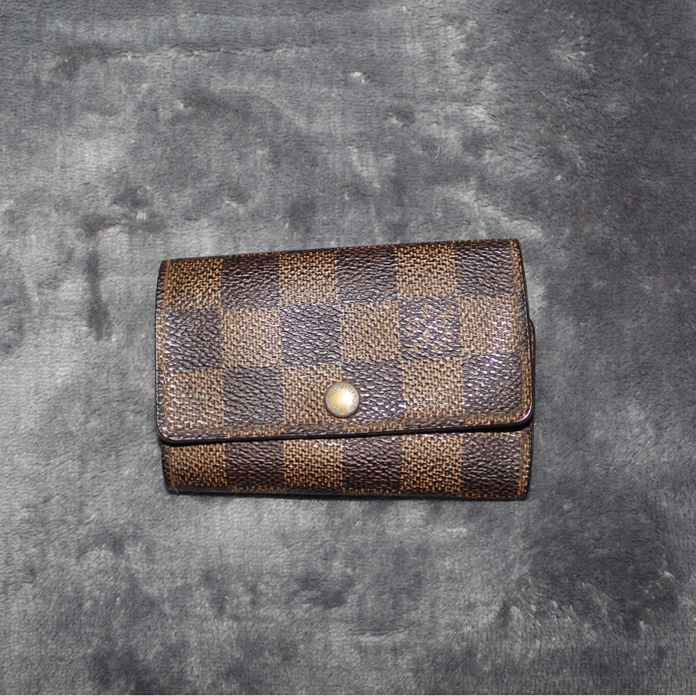 Louis Vuitton Damier Key Holder